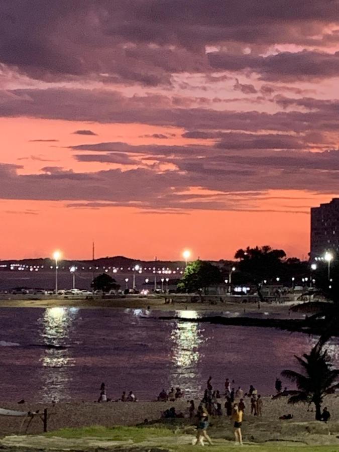 Apartamento Pe Na Areia E Aguas Tranquilas No Centro De Guarapari Exterior photo
